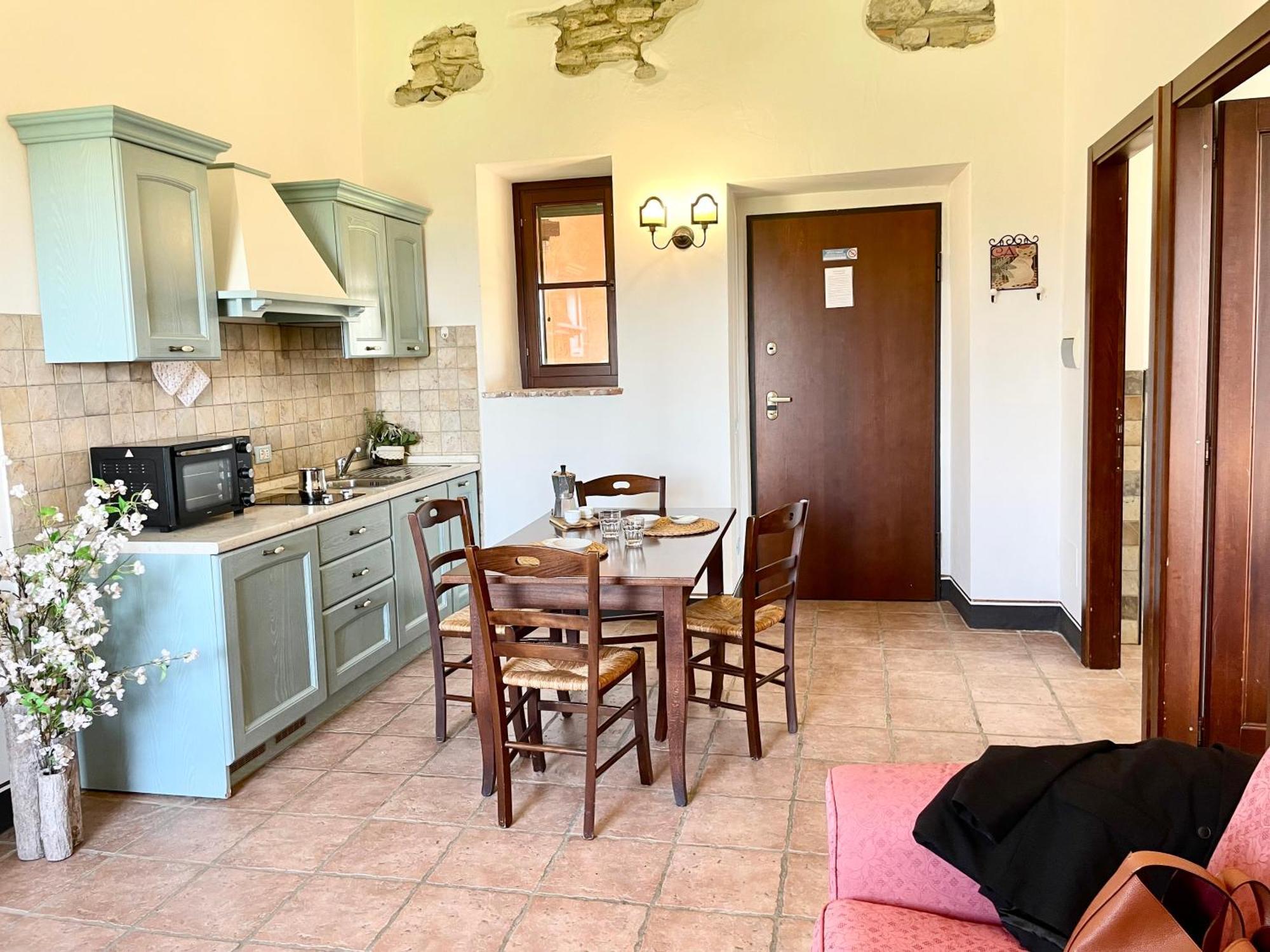Residence Maria Giulia Corciano Bagian luar foto