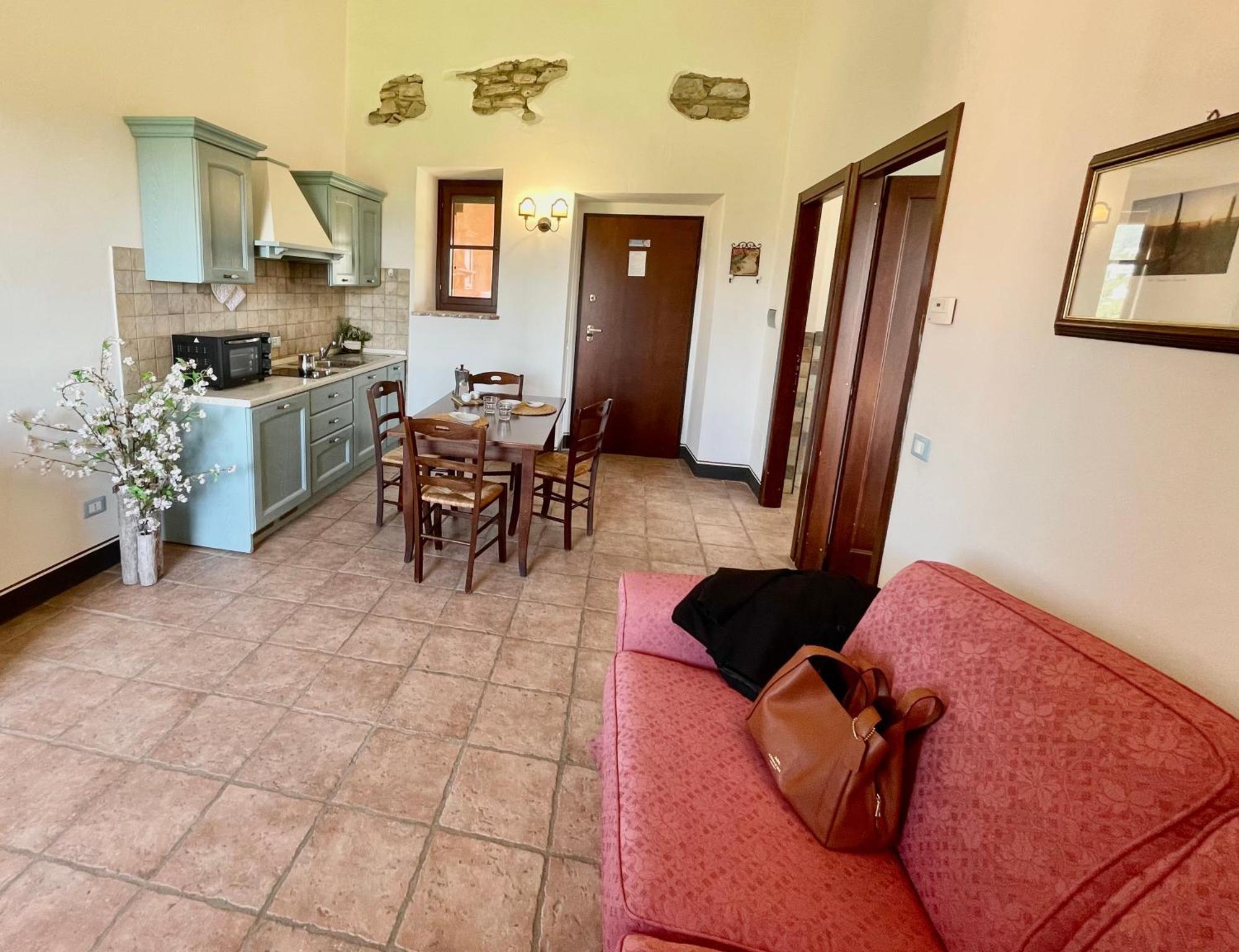 Residence Maria Giulia Corciano Bagian luar foto