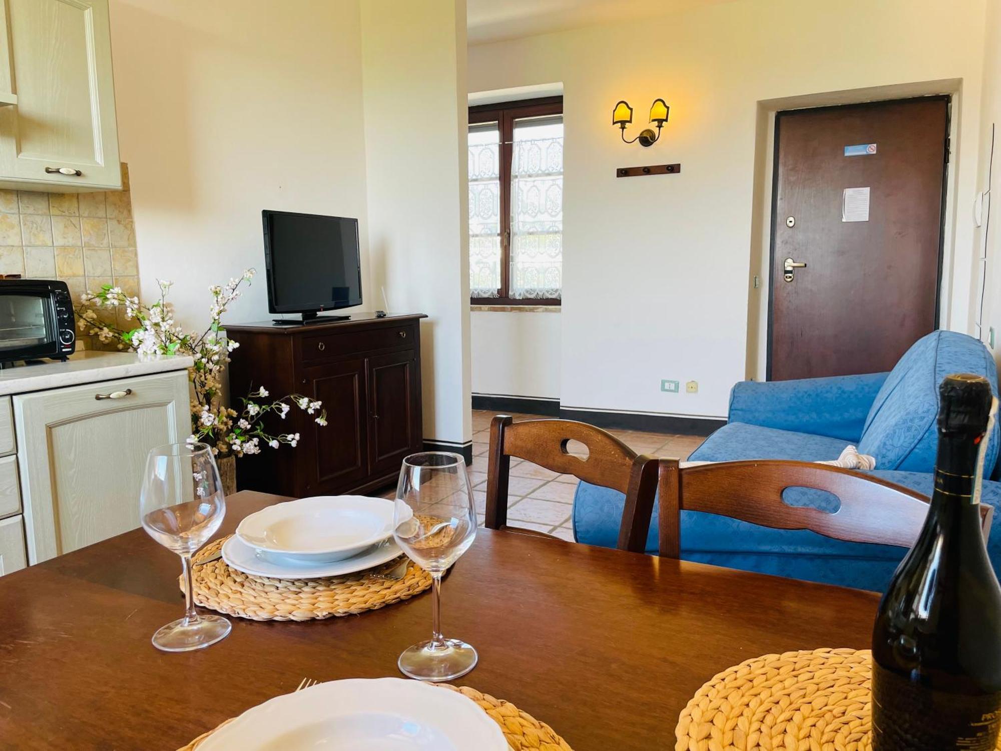 Residence Maria Giulia Corciano Bagian luar foto